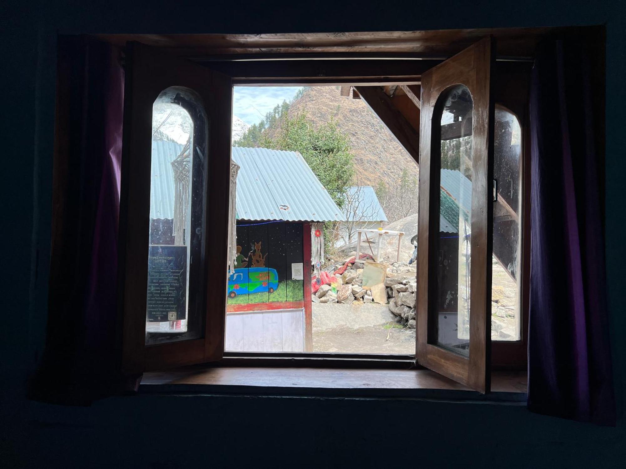 Old Brahma Homestay Kalgha Ngoại thất bức ảnh